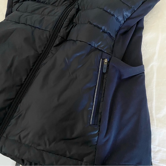 Lululemon Down For A Run Packable Vest II Inkwell Navy 800 Fill Goose Do… - Picture 8 of 16
